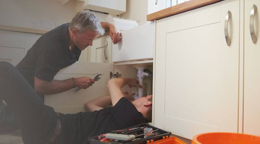 Plumbing Services in Eckerty, IN